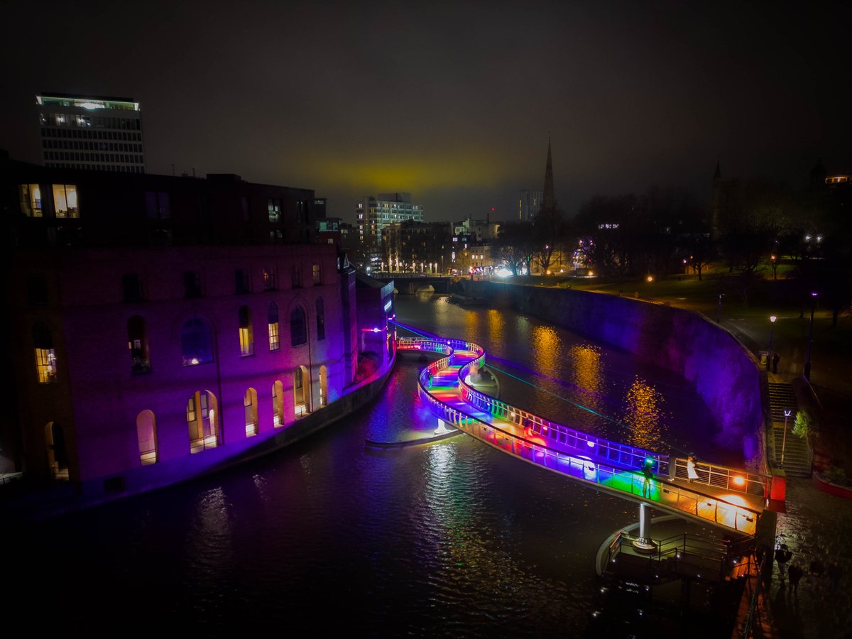 BristolBID's tweet image. You've got one last chance to come out and play! 

🗺 Find out more about the artworks by downloading our free audio guide. Available in 12 languages via @Guide_AI searching for Guide.ID 92

ℹ️ ow.ly/XF2t50MMuEy