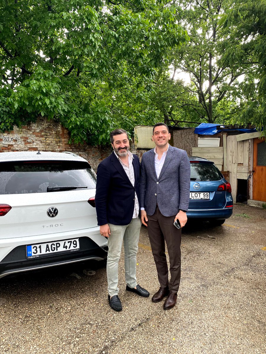 Ah be dostum böyle mi olacaktı ayrılığımız.  <a href="/yusufyurdal/">Yusuf YURDAL</a> kardeşim mekanın cennet olsun. Biz senden razıydık, Allah’ta senden razı olsun inşallah. Başımız sağolsun. <a href="/devapartisi/">DEVA Partisi</a> <a href="/hatayadeva/">DEVA Partisi Hatay İl Başkanlığı</a>