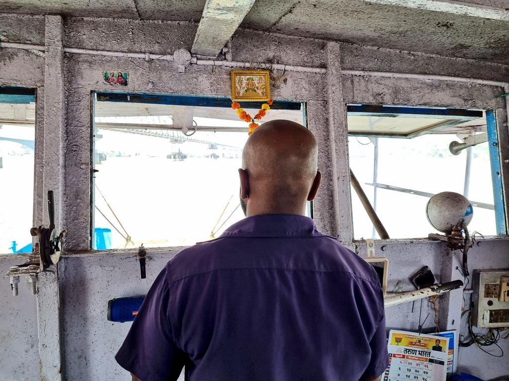 NSawaikar's tweet photo. Goa is known for its rivers and the ferries. Pleased to meet the Captain/Machinist/Sailor of the ferry. The people who safely sails us through the troubled/choppy/today waters.
#GoanFerry https://t.co/IoGKmCJfUz