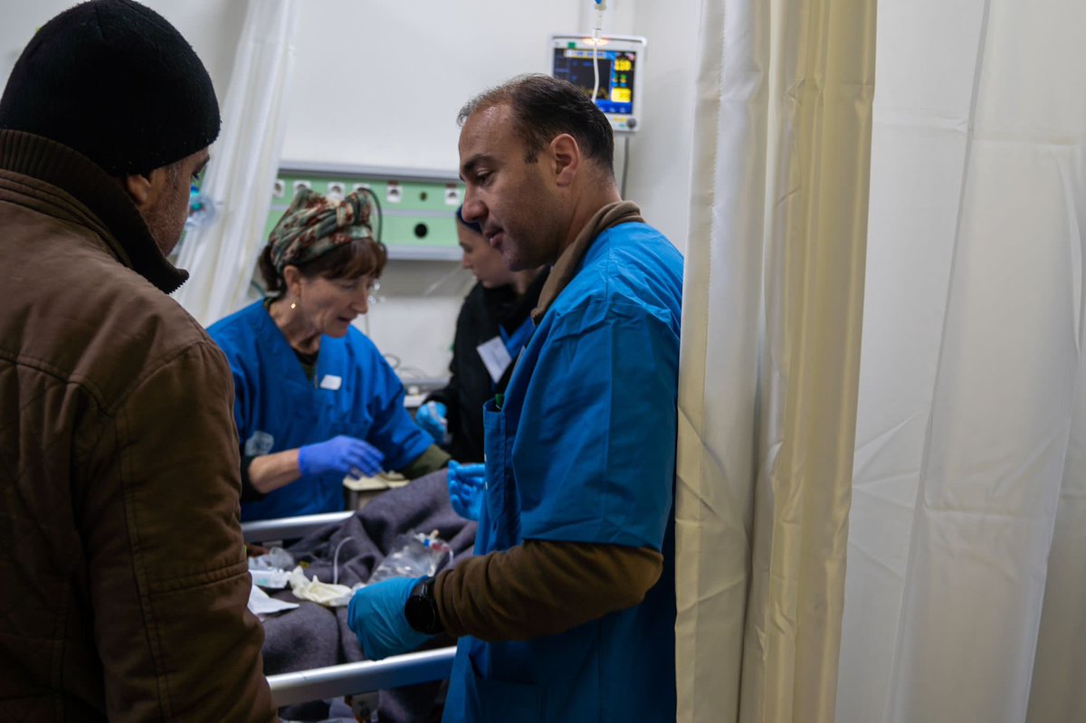 For the last 2 days, the Israeli field hospital in #Türkiye have been treating more than 200 people. In the #ICU, our medical staff are tending to 12 patients, including 
 a 4-year-old boy rescued 6 days after the #turkiyeearthquake.
Proud of our medical and SAR delegation! 
🇹🇷🇮🇱