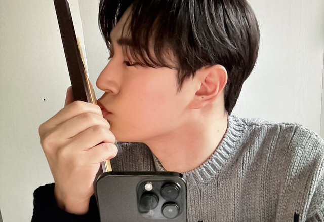 parkseohampics's tweet photo. #박서함 #ParkSeoham
#SEOHAM #서함 https://t.co/OHUK1cuoqV
