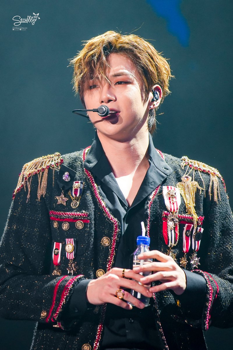 엘밍아웃 on Twitter: "RT @SeoullySG: [UPDATE] 📸 230211 KANG DANIEL Concert