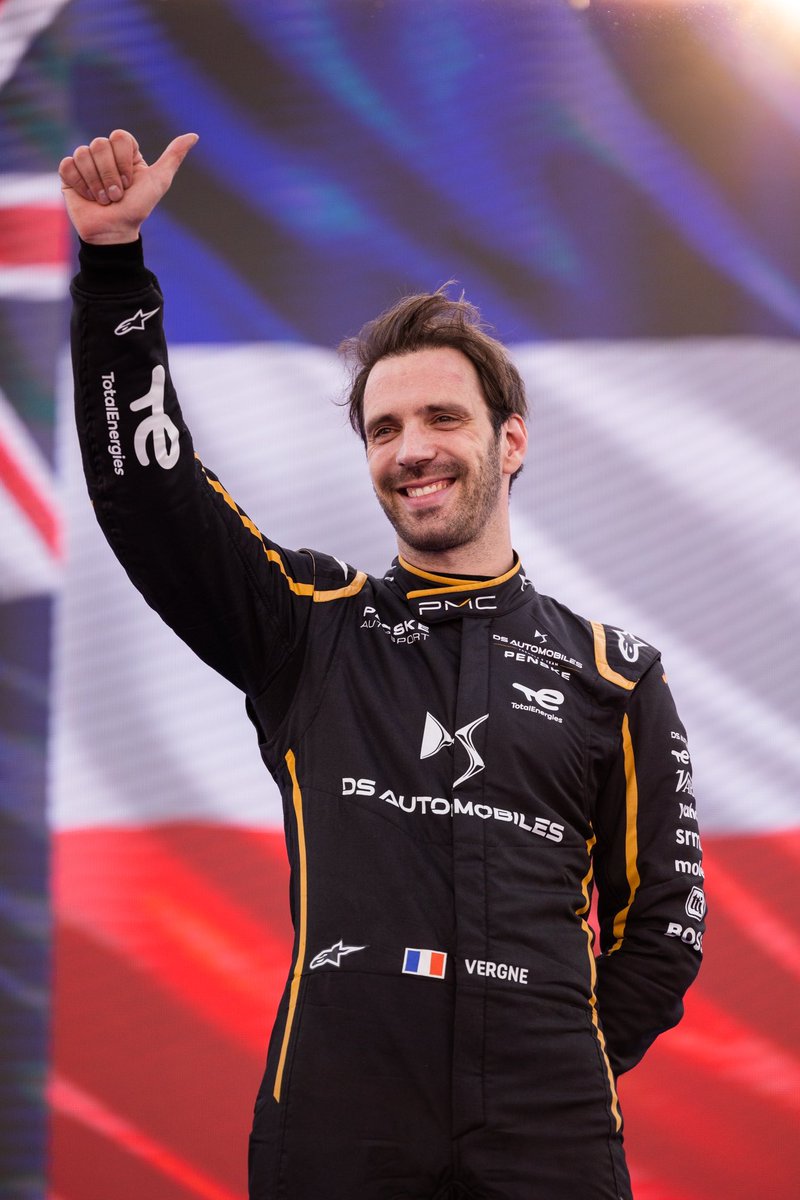remco_v_eldik's tweet image. @JeanEricVergne and @ds_penske_fe take victory in the first ever E-Prix in India

#JEV25 his 98th E-Prix, it's his 11th victory and 31st podium 

#DSPENSKE #AndrettiAutosport #DSVirginRacing #DSTecheetah

#ABBformulaE #HyderabadEPrix