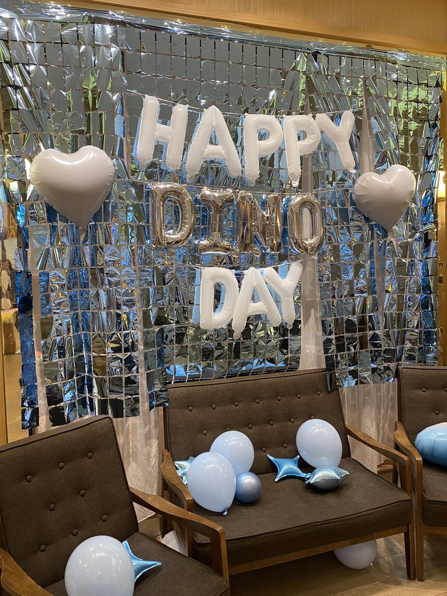 230211 — my 2nd time handling a cupsleeve event and this time for my #1 fav!! it was so successful 🥹

#Baby_Dinotters_Day #이찬란한_순간