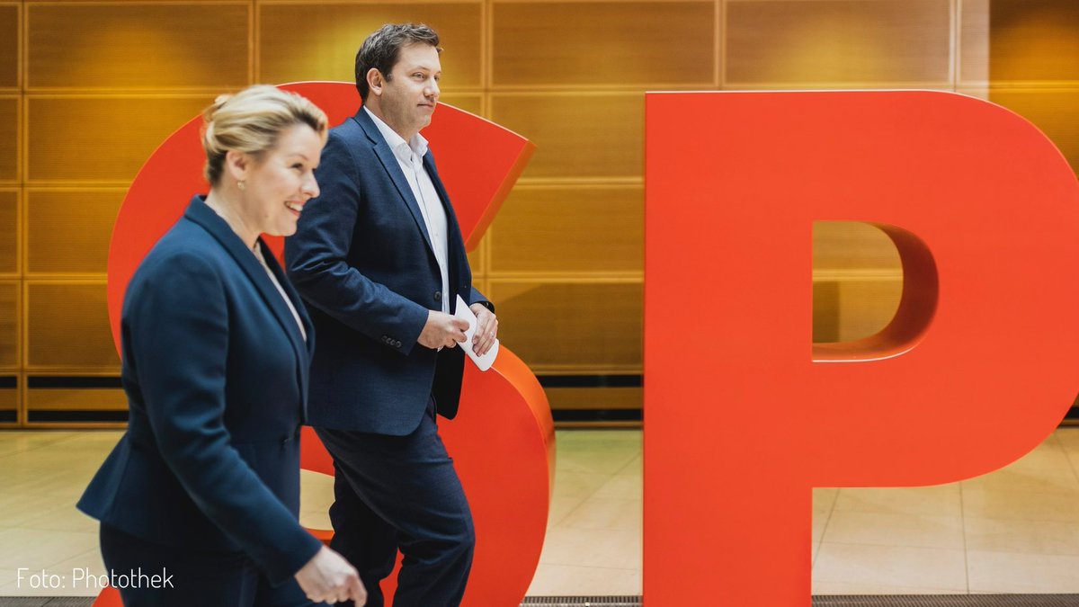 Heute in Berlin <a href="/FranziskaGiffey/">Franziska Giffey</a> und die <a href="/spdberlin/">SPD Berlin</a> wählen!