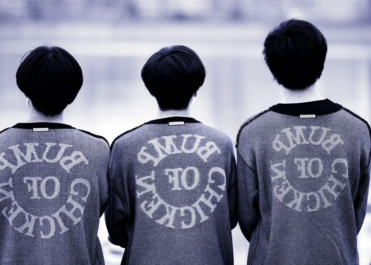 KJofficial's tweet photo. 今日みんなでわいわいしながら撮ったのまじでいい写真なんよなぁ😌 https://t.co/gy2zBM3uf7