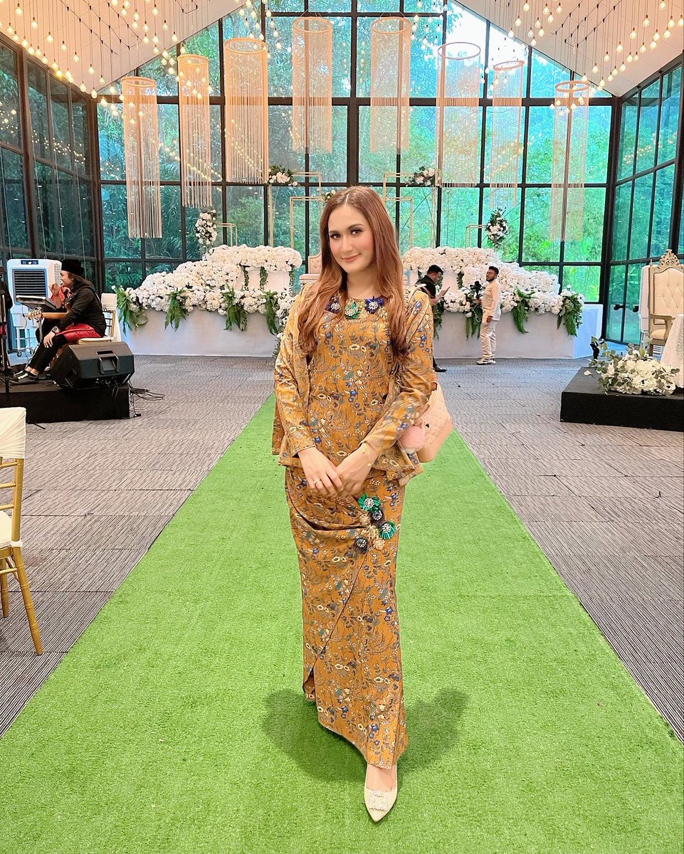 nursyuhada_7's tweet photo. Beby… bila kita nak naik pelamin ? 🥹
#single #singlife #soulsearching https://t.co/4gFkdjQcrr