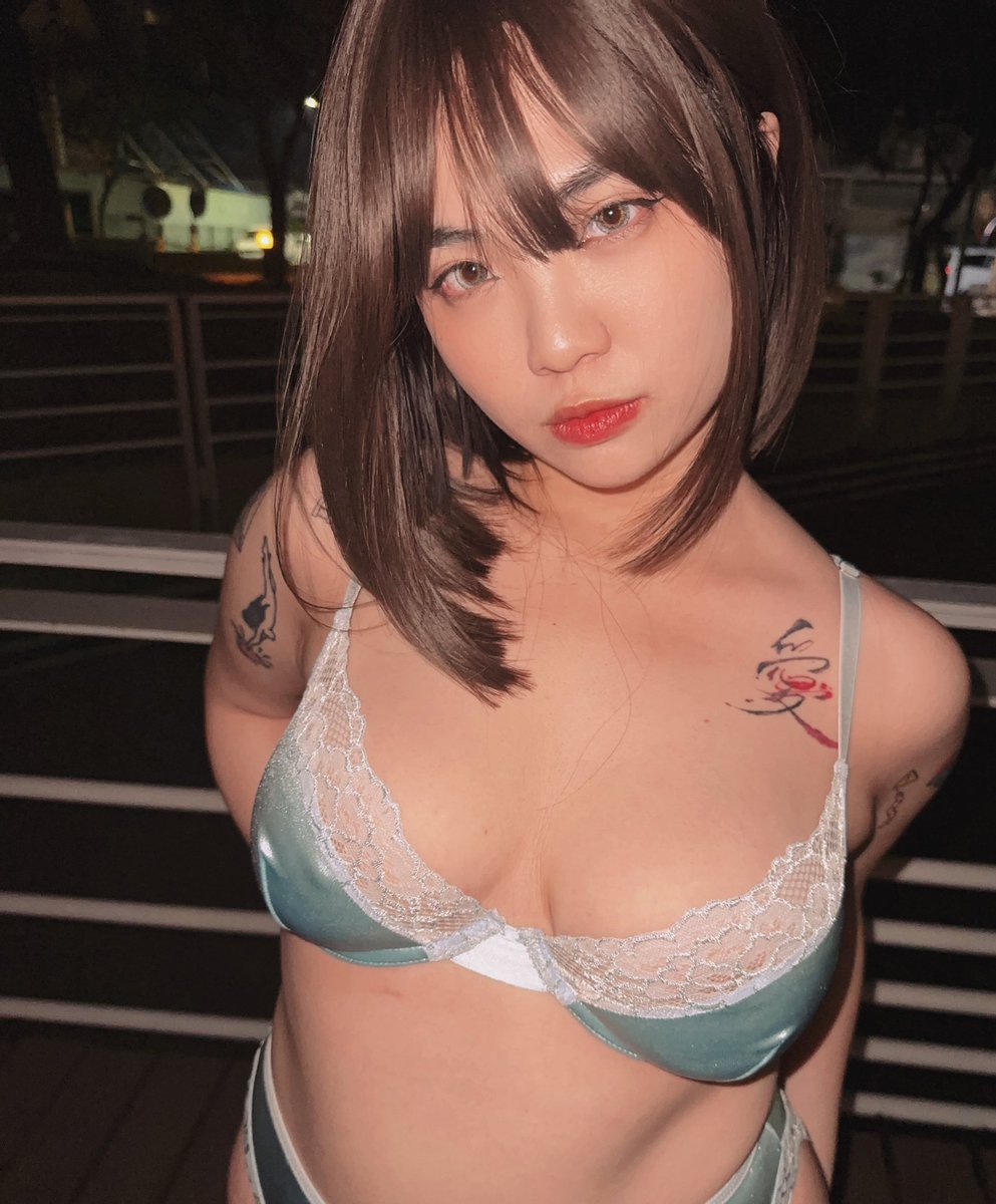 情人節跟大家一樣都是一個人～～但我會來陪大家ㄉ～以短髮妖精ㄉ姿態 https://t.co/wDHW0tSH3F