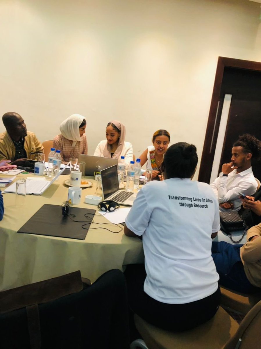 Rozaria Memorial Trust (@rozariaconnects) on Twitter photo Digital tools, technology infrastructure, e-commerce, social media - young women may not have funds to travel or tied by children but can use technology to leverage #AfCFTA engagement -----strong messages here at <a href="/GimacYouth/">Gimac Youth Network</a>
<a href="/GimacNetwork/">GIMAC Network</a> #39GIMAC <a href="/vanyaradzayi/">Nyaradzayi Gumbonzvanda</a> <a href="/michellemutogo/">Michelle Ruvimbo🇿🇼</a> Digital tools, technology infrastructure, e-commerce, social media - young women may not have funds to travel or tied by children but can use technology to leverage #AfCFTA engagement -----strong messages here at <a href="/GimacYouth/">Gimac Youth Network</a>
<a href="/GimacNetwork/">GIMAC Network</a> #39GIMAC <a href="/vanyaradzayi/">Nyaradzayi Gumbonzvanda</a> <a href="/michellemutogo/">Michelle Ruvimbo🇿🇼</a>