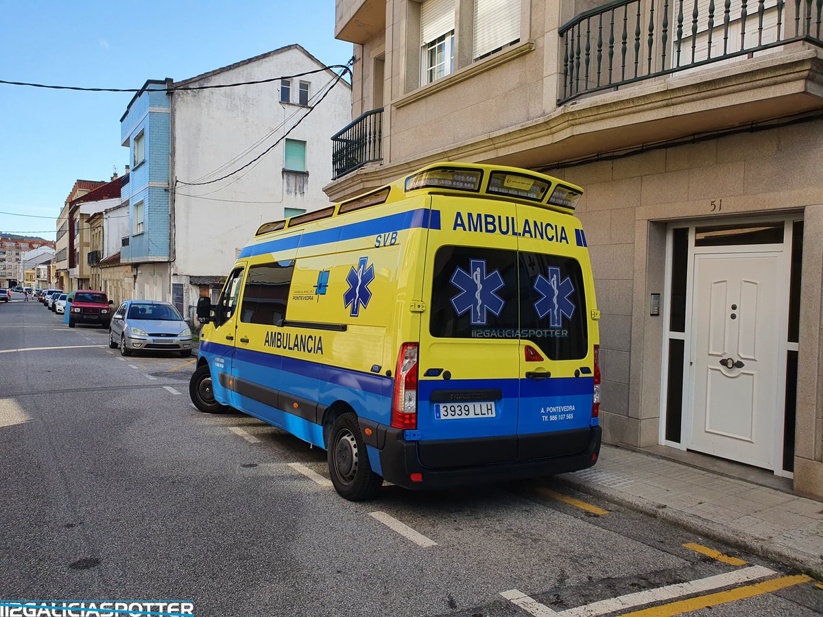 Renault Master L3H2 Ambulancia Soporte Vital Básico del 061 Galicia perteneciente a Ambulancias Pontevedra.

Carrozada por Rodríguez López Auto S.L.

Unidad de sustitución.

#emergencia #spotting #ambulancia #tes #112galicia #ambulances #ambulancedriver #emergency #bluelights