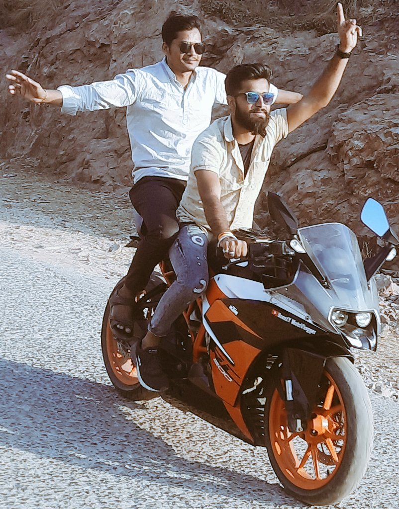 Manohar16342127's tweet photo. #NewProfilePic https://t.co/ZPdCgHF88k