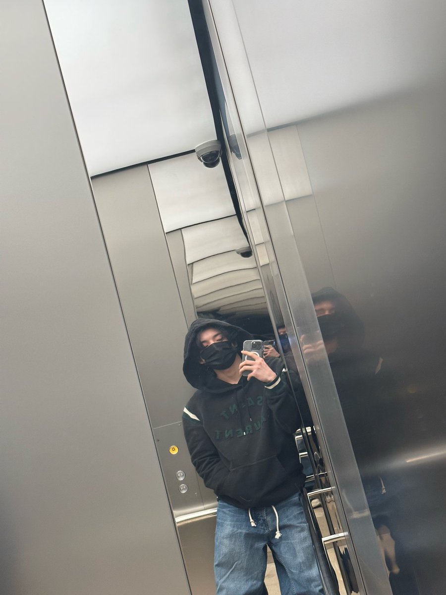 sjysolace's tweet photo. 🖤 https://t.co/ZD3iKuonYo