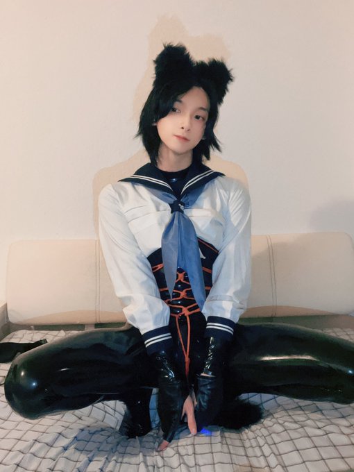 乖巧鹿岛黑色大猫咪（胶衣ver.（紧缚ver  #latex  #男の娘 #伪娘 https://t.co/R2RcOaI9d9<a href="/tag/latex"class="tags">#latex</a><a href="/tag/%E7%94%B7%E3%81%AE%E5%A8%98"class="tags">#男の娘</a><a href="/tag/%E4%BC%AA%E5%A8%98"class="tags">#伪娘</a>