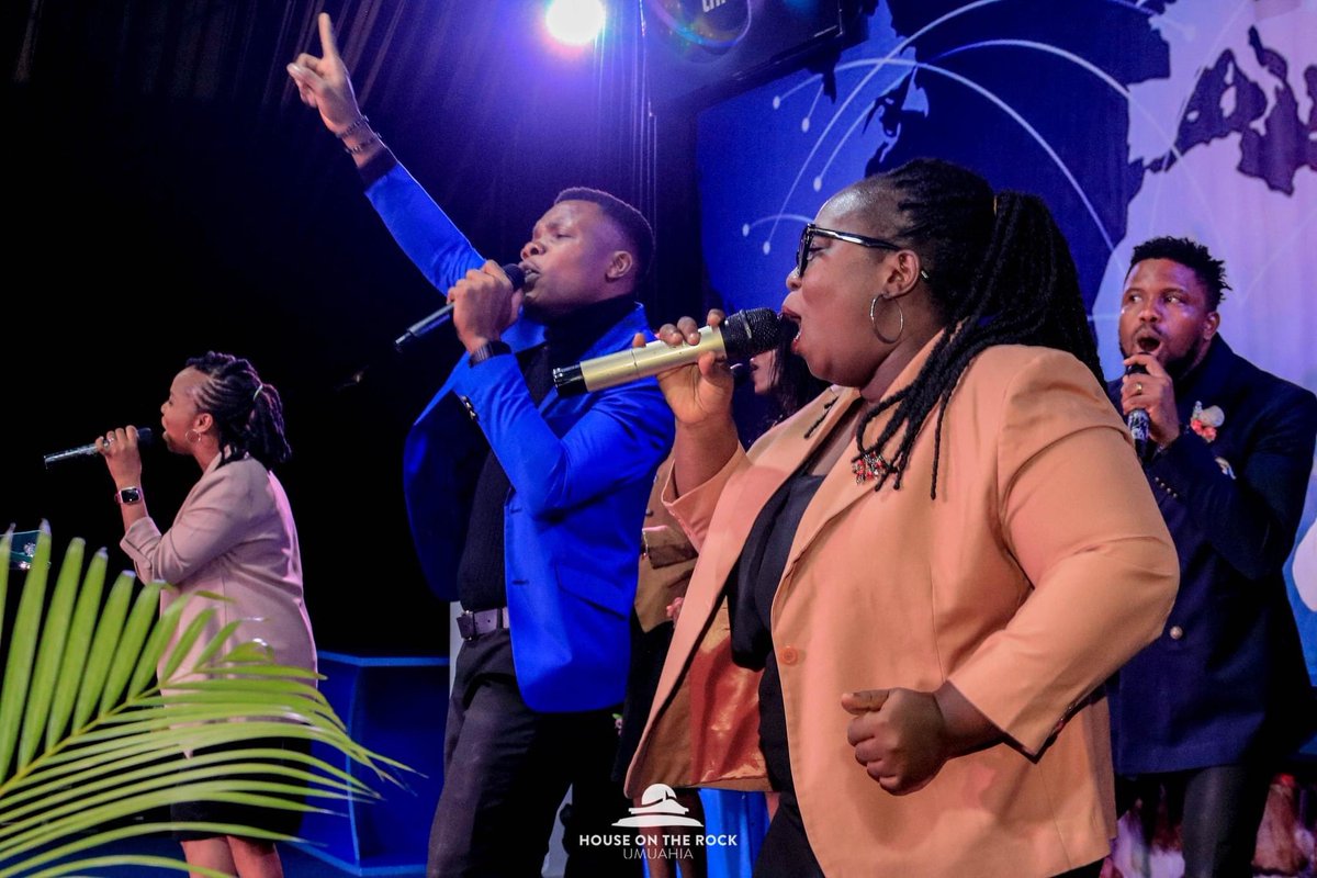 hotrumuahia1's tweet photo. |CONTEMPORARY PRAISE|

🎵You are God alone, from before time began
You are on Your throne
You are God alone 
And right now, in the good times and bad
You are on Your throne, You are God alone

#Contemporarypraise
#Godslovelanguage
#Hotr
#Hotrumuahia
#Hotrservice
#Hotrmedia https://t.co/oW8s9gbMi1