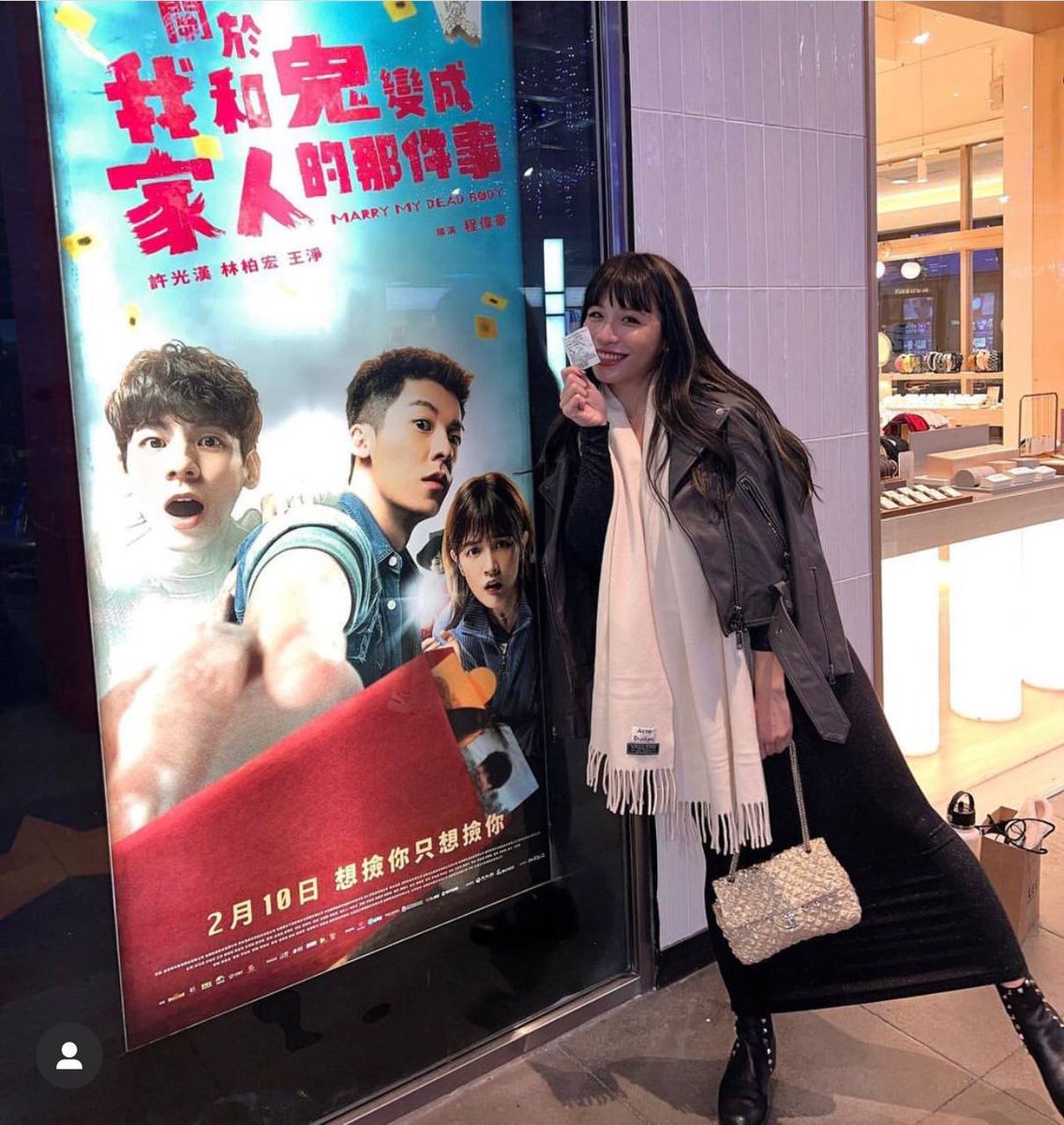 I heard a good inspirational story in the morning, met the person I wanted to see in the afternoon, and watched a good movie in the evening. I haven’t laughed so happily for a long time. I hope you are also happy and healthy.