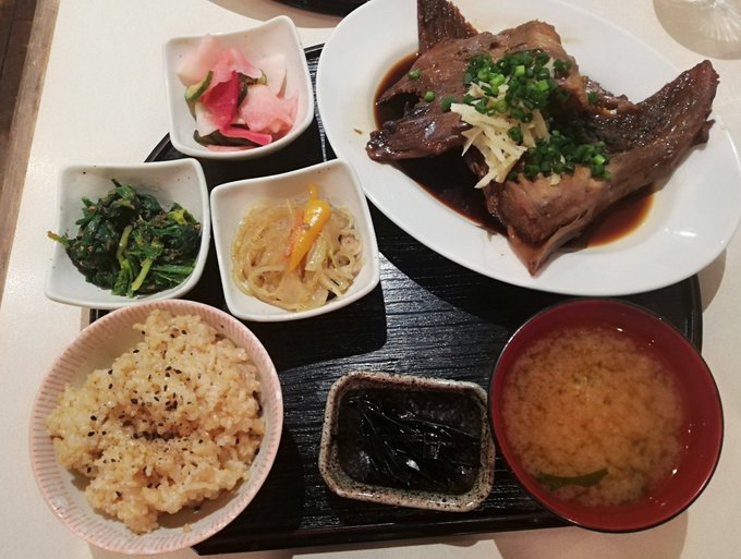 西荻窪で無茶苦茶うまいお店を見つけてホクホク😊 