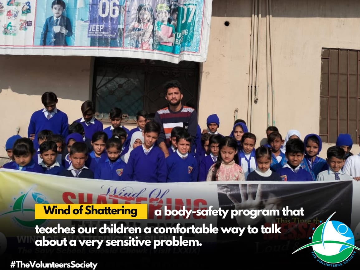 ZzzOye's tweet photo. Wind of Shattering the Silence is a compaign by The Volunteers Society to aware the children about how can they prevent themselves from being sexually abused.
@_mehar_ms
@TVS1Society
@ZunairaIqbal16
#Windofshattering
#TVSForKids https://t.co/aYTOfj92B5