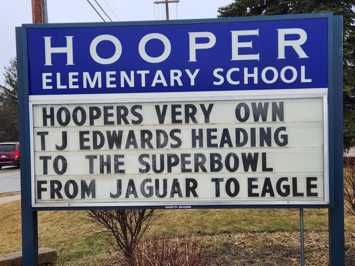 DevinJFantasy's tweet photo. Many people from my hometown will be cheering on the #Eagles and LB T.J. Edwards in the Super Bowl today. A very exciting thing for our small town. #FlyEaglesFly https://t.co/gWQC8WwOI1