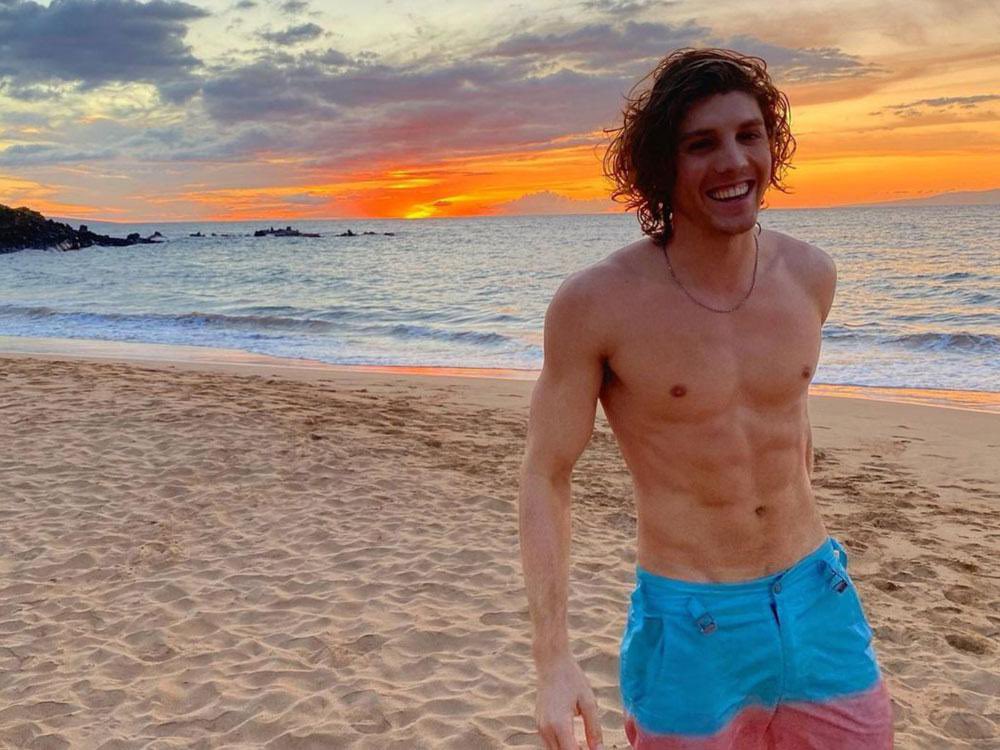 elnandobaena's tweet photo. Ohhhh si, #LukasGage mi vida mi amor https://t.co/bPaau417El
