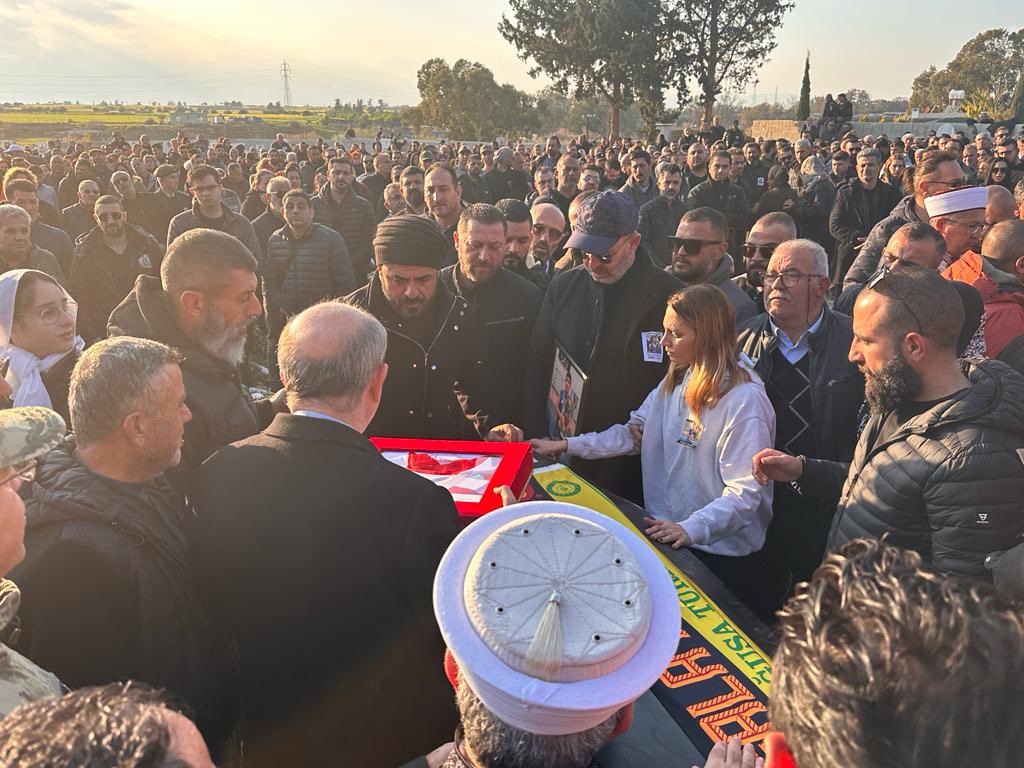 Şampiyon Meleklerimizi gözyaşlarımızla ebediyete uğurladık. Acımız büyük. Ailelerin acısını paylaşıyorum. Hepimizin yüreği dağlandı. Şampiyon Meleklerimiz her zaman bizimle olacak, yüreğimizde yaşayacaklardır. Nur içinde yatsınlar, mekanları cennet olsun.