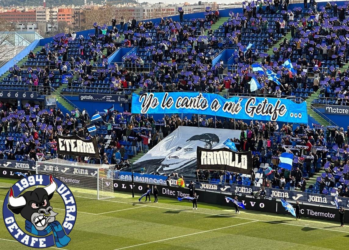 UltrasGetafe's tweet photo. Hoy nuestro objetivo era hacerte el último homenaje, más que merecido.

Una parte de ti ya descansa en tu lugar favorito en el mundo, colegón.

Le seguiremos cantando a tu Getafe toda la vida.

¡ETERNO RAMALLO! https://t.co/MjZ9wsyBB7