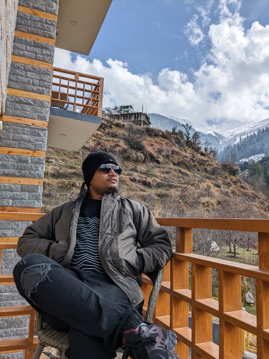 gauravgilalkar's tweet photo. Glimpses of Manali Day 1.
@hptouris
π§΅
#pixel6a #winter #wintermanali #snow #CoupleGoals #ValentinesWeek #hotelindrasan #hptourism #HimachalPradesh https://t.co/WicSoMsPI2