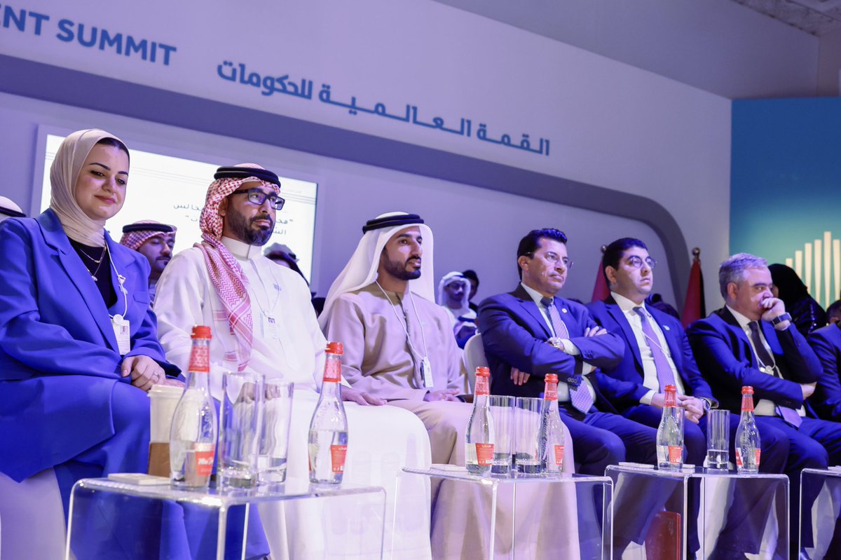 HamdanMohammed's tweet photo. I was delighted to attend the Arab Meeting for Young Leaders ahead of the @WorldGovSummit’s start. Our founding fathers’ vision has enabled our youth to be significant contributors to nation building. We are happy to share our experiences in empowering youth with Arab nations. https://t.co/TAybIXpJ7o