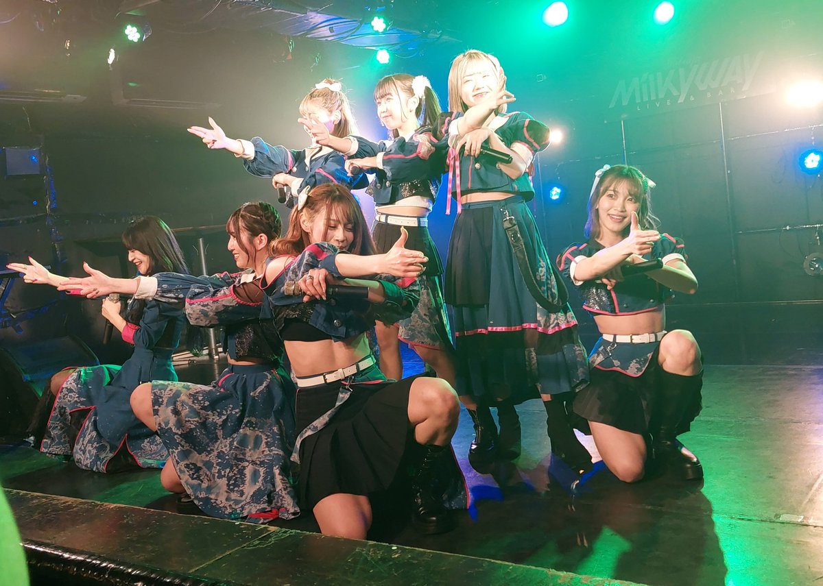 sassa1203's tweet photo. SAIGO NO BANSAN📷
#KOUa.k.aRani_ex.HystericLolita
#ステージで見たのは2年ぶり? https://t.co/ndWf0cky3W
