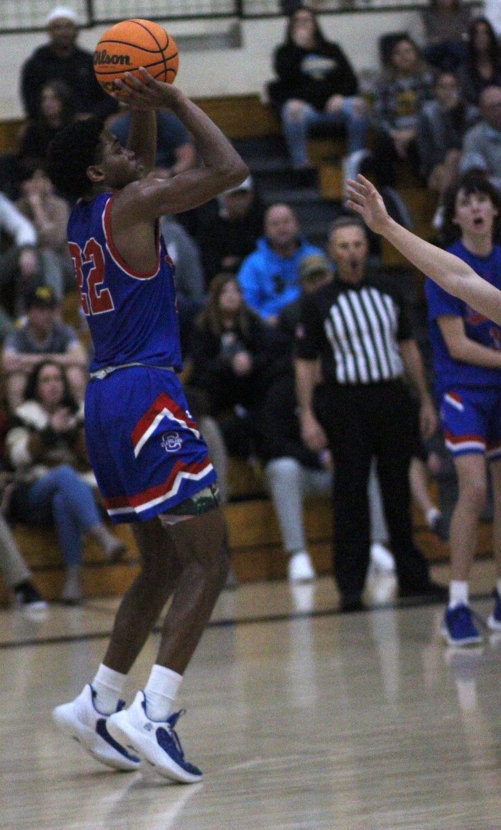 Senior <a href="/AlexHyder4/">Alex Hyder</a> paced the @CBR_Basketball Runnin’ Raider effort with 20 points, including drilling a half dozen from long distance, plus he grabbed six rebounds. #keepshooting #nothingbutnet #stayhungry <a href="/tigers950/">Chip Smith</a> <a href="/broadway34ever/">Reggie Tucker</a> <a href="/Tnprephoops/">Andre Whitehead</a> <a href="/PrepHoopsTN/">Prep Hoops Tennessee</a>