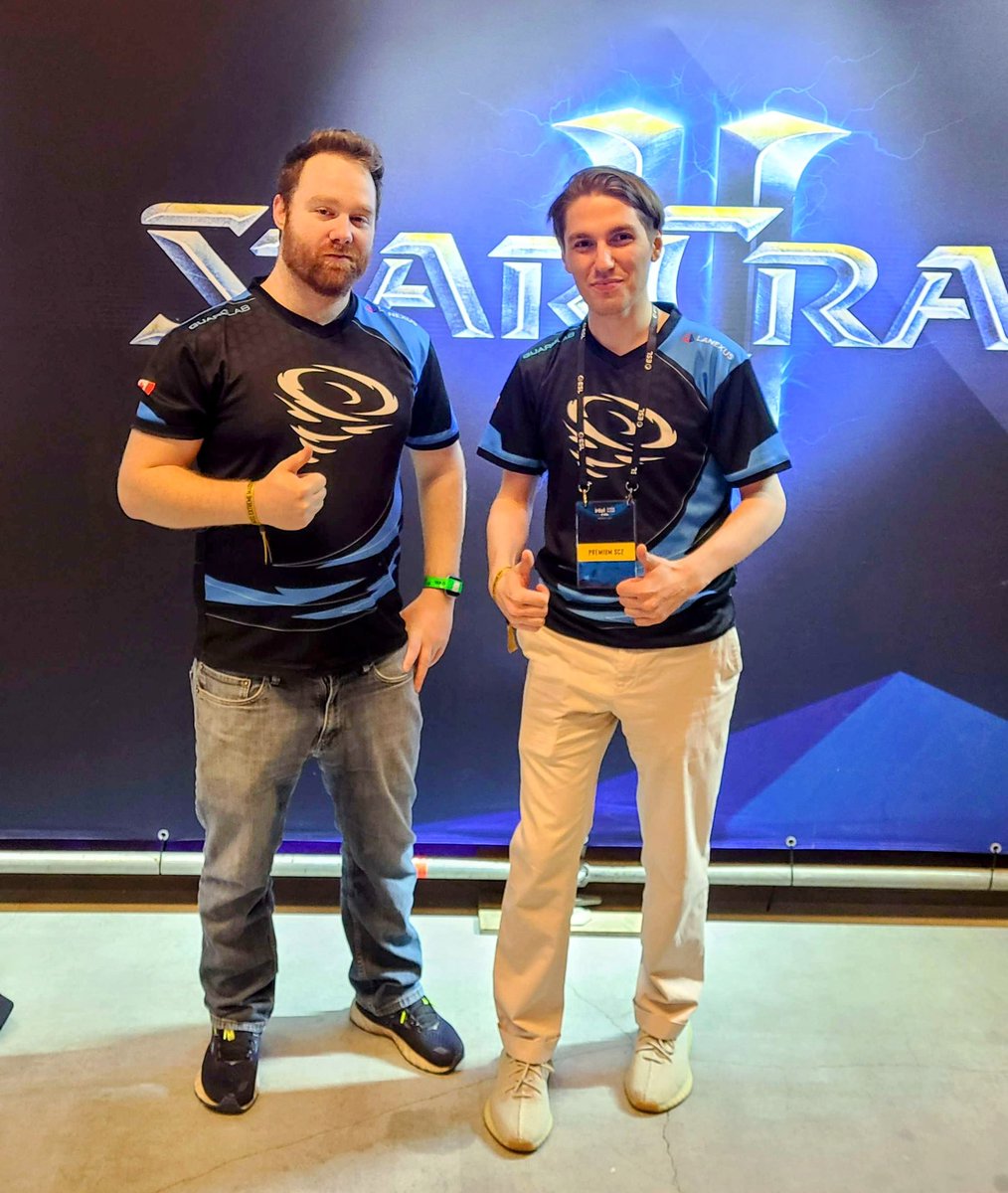 another cool pic. <a href="/Drikett3/">Drikett</a> met up with <a href="/Gerald23sc2/">Gerald23sc2</a> at #IEMKatowice
