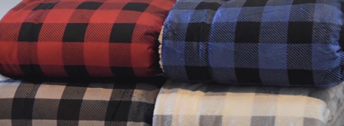 Bir hayırsever, battaniye almak için Hollandalı bir toptancıyı aradı. Tanesi 3.50 Euro olan battaniyelerden 300 tane sipariş verdi. Satıcı sordu, "Ne yapacaksınız bu battaniyeleri?" diye. ➡️++