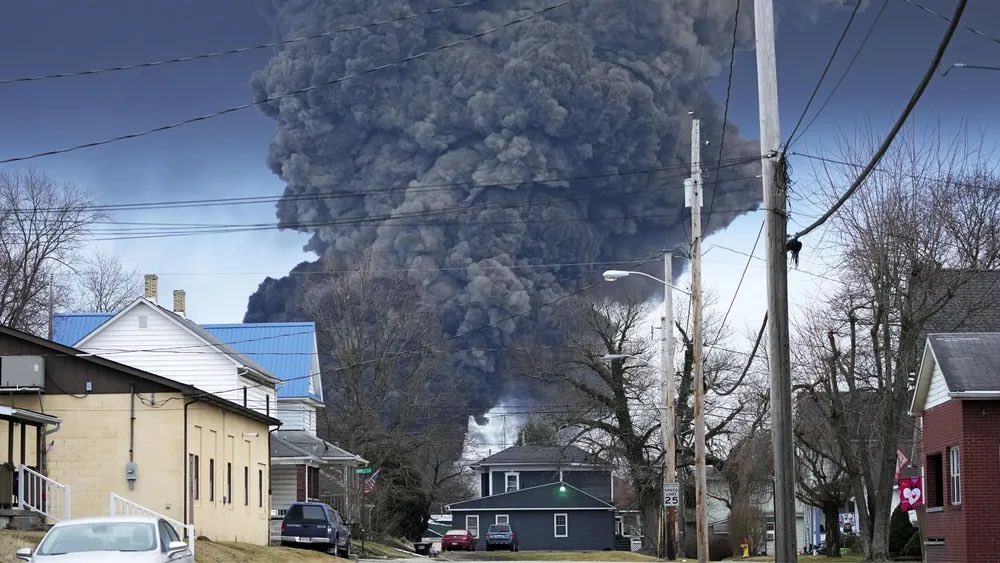 latethanheather's tweet photo. Maybe Ohio’s  @RepBillJohnson should start with Ohio https://t.co/vn8egKbGOj