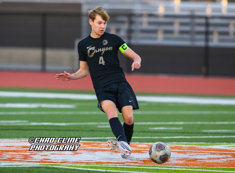 Highschoolsptph's tweet photo. @canyoncomanches soccer moves on to 3rd RD CIF after a 2-0 win over Crossroads! #Playoffs #soccer https://t.co/j56L3Tyb17