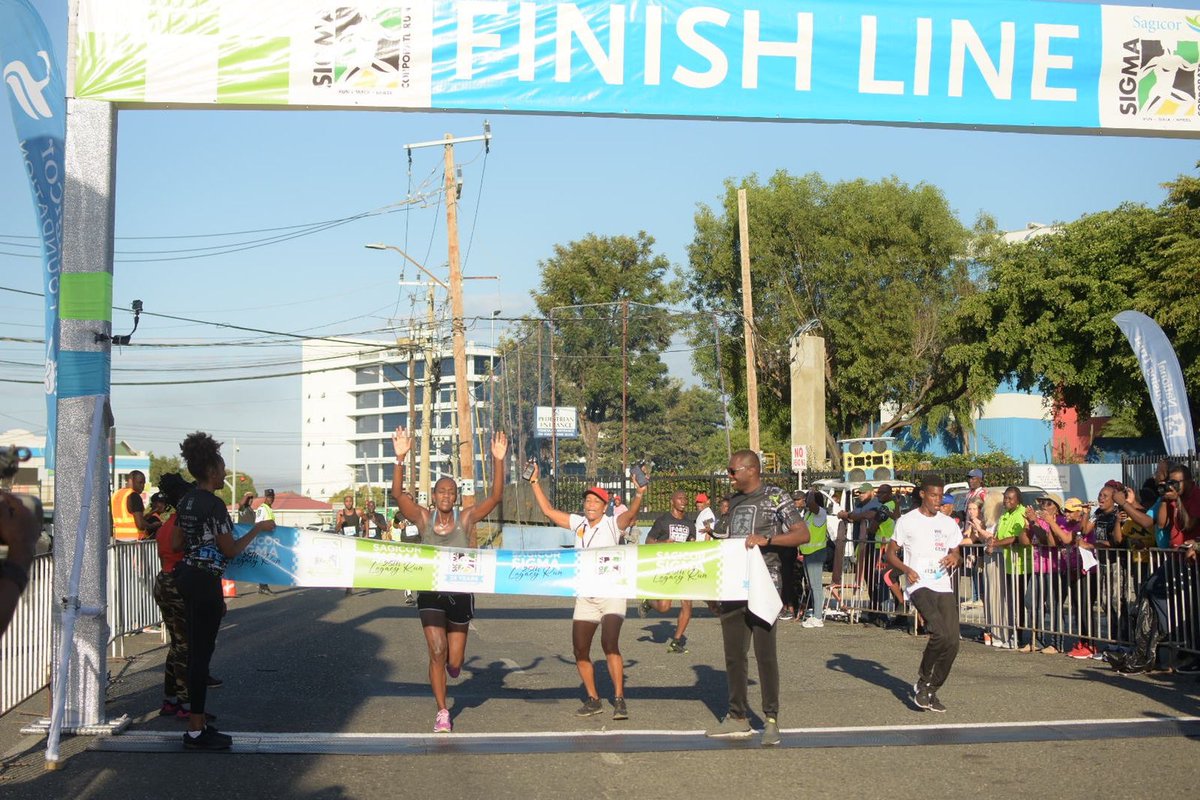 SagicorJa's tweet photo. Congratulations to female overall winner Jozanne Harris who finished in 23min20secs #RunForTheFun
#DonateForTheCause #SigmaRun2023 #TheLegacyRun" https://t.co/P3ryBfu4ph