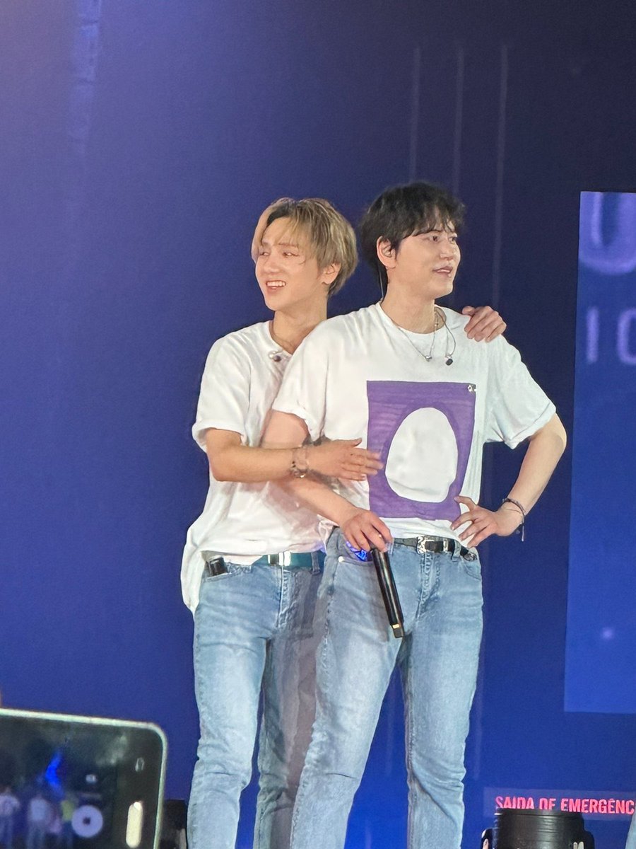 jadevoice13's tweet photo. Cloud hugging penguin 💙
🐧☁️

#KyuSung https://t.co/mtbMlbxX5L