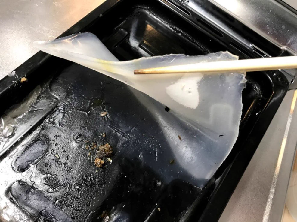 Twitterで見た中で一番役立っているのはコレ！魚焼きグリルの掃除が圧倒的に楽になるライフハック♪