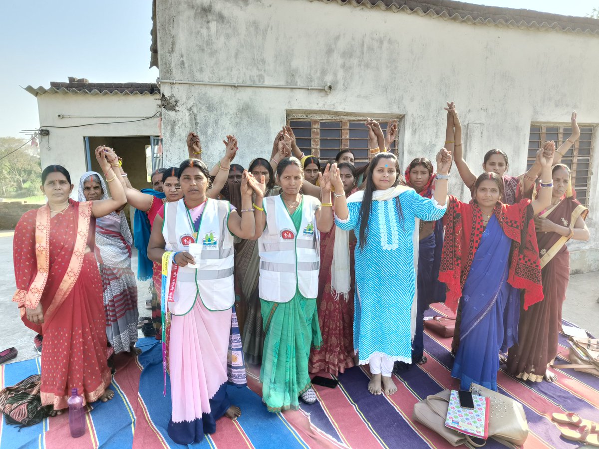 Continuity and Completeness require women power. So, they joined hands against Filariasis in their community. JEEViKA didis after MDA drug Consumption in Arwal, Bihar.
#IndiawillendLF
#beatNTDs