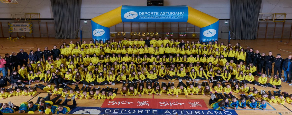 La Calzada 22-23
Lee más en : lacalzadavoley.clupik.app/publication/14…