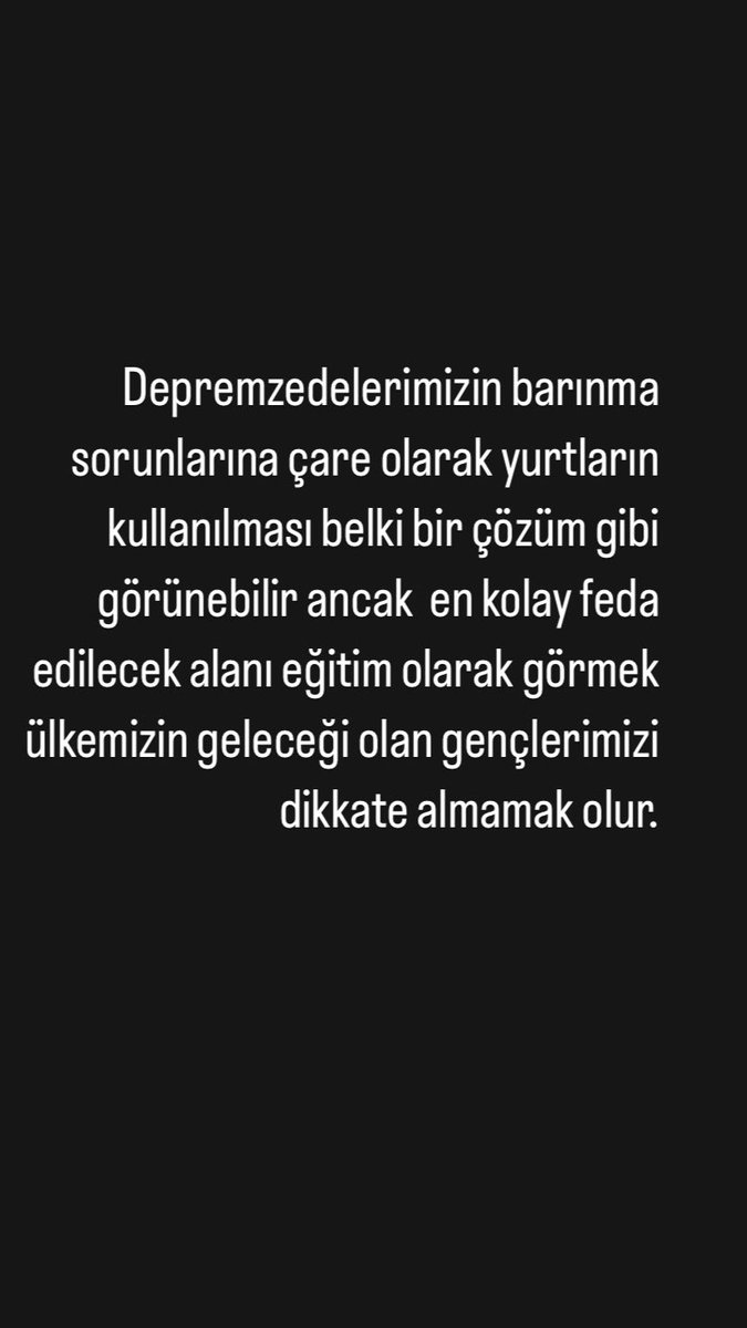 FundaAkaltan's tweet photo. Pandemi dönemindeki açıklarımızı ve gençlerimizin motivasyon kaybını bahar döneminde online eğitime geçerek büyüteceğimizin derin kaygısını yaşıyorum! @ankarauni @AnkaraUnivDis https://t.co/USaqaZ4dk3