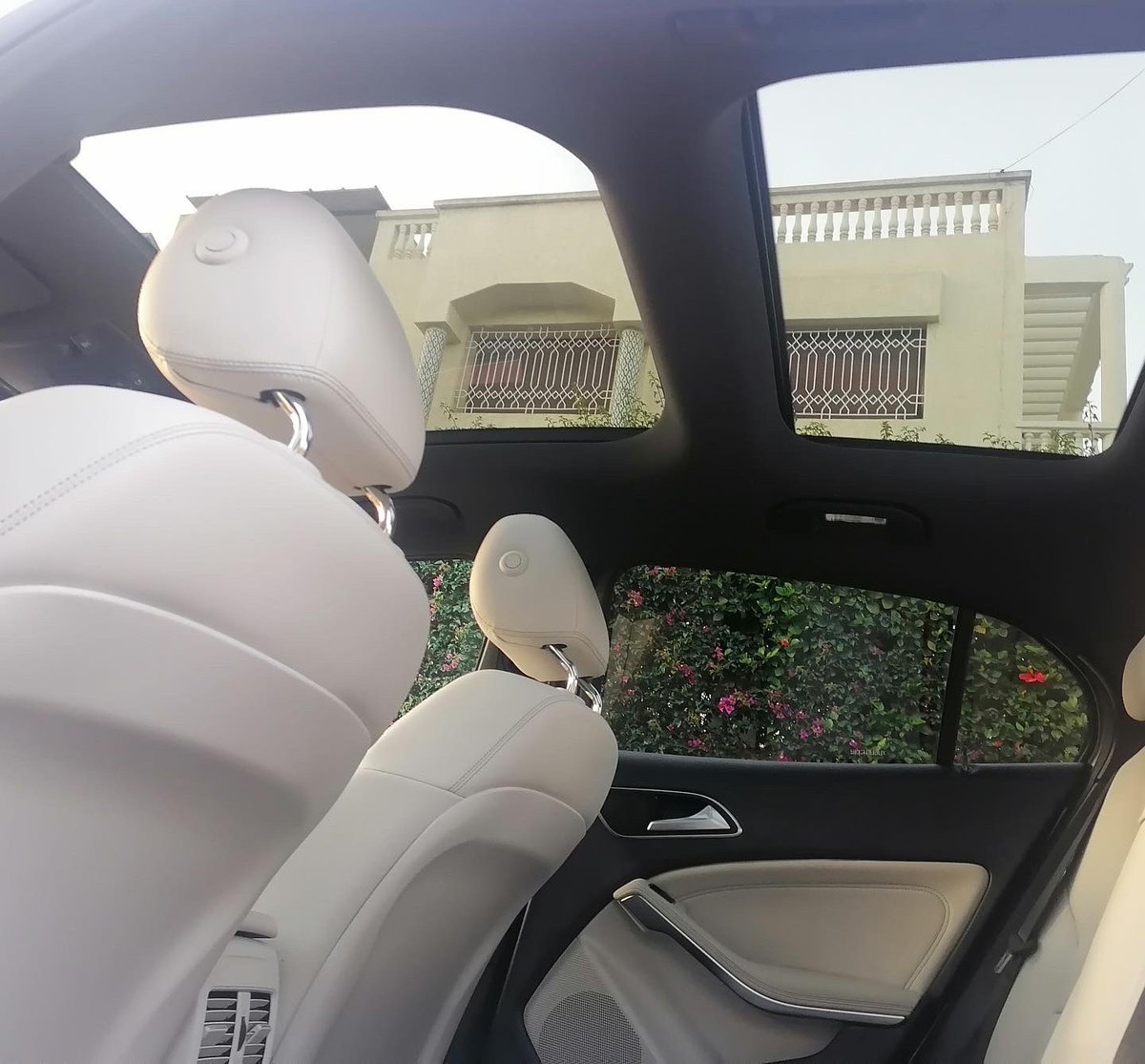 SmartAutoDeals's tweet photo. Mercedes GLA 250 Essence, véhicule presque neuf 66000 KM au compteur,  Modèle 2016 Dédouanée en 2020,  #avendre #suv #maroc #occasion #wheelerdealers #voituredeluxe #luxe #luxery #luxerylifestyle #mercedes #mercedesbenz  #mercedesclub #MercedesBenzChallenge https://t.co/NJmOxtbiwh