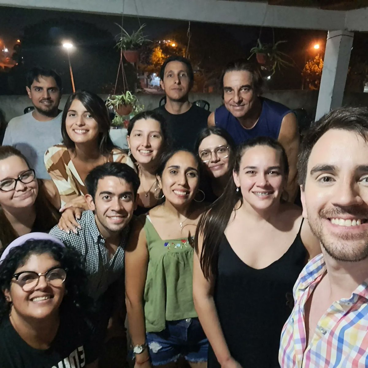 JRMODESOCtes's tweet photo. REUNIÓN DE EQUIPO🗣

Compartiendo un grato momento con los correligionarios: armamos nuestra agenda de trabajo 20.23.🗓
Tenemos mucho objetivos y metas por delante! #AdelanteRadicales 🇮🇩❤️ https://t.co/0r8nxCyu2K
