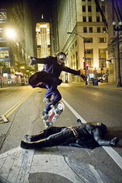 CinemaScene404's tweet photo. Heath Ledger skate boarding over Christian Bale on the set of The Dark Knight https://t.co/YjqKEt2RiR