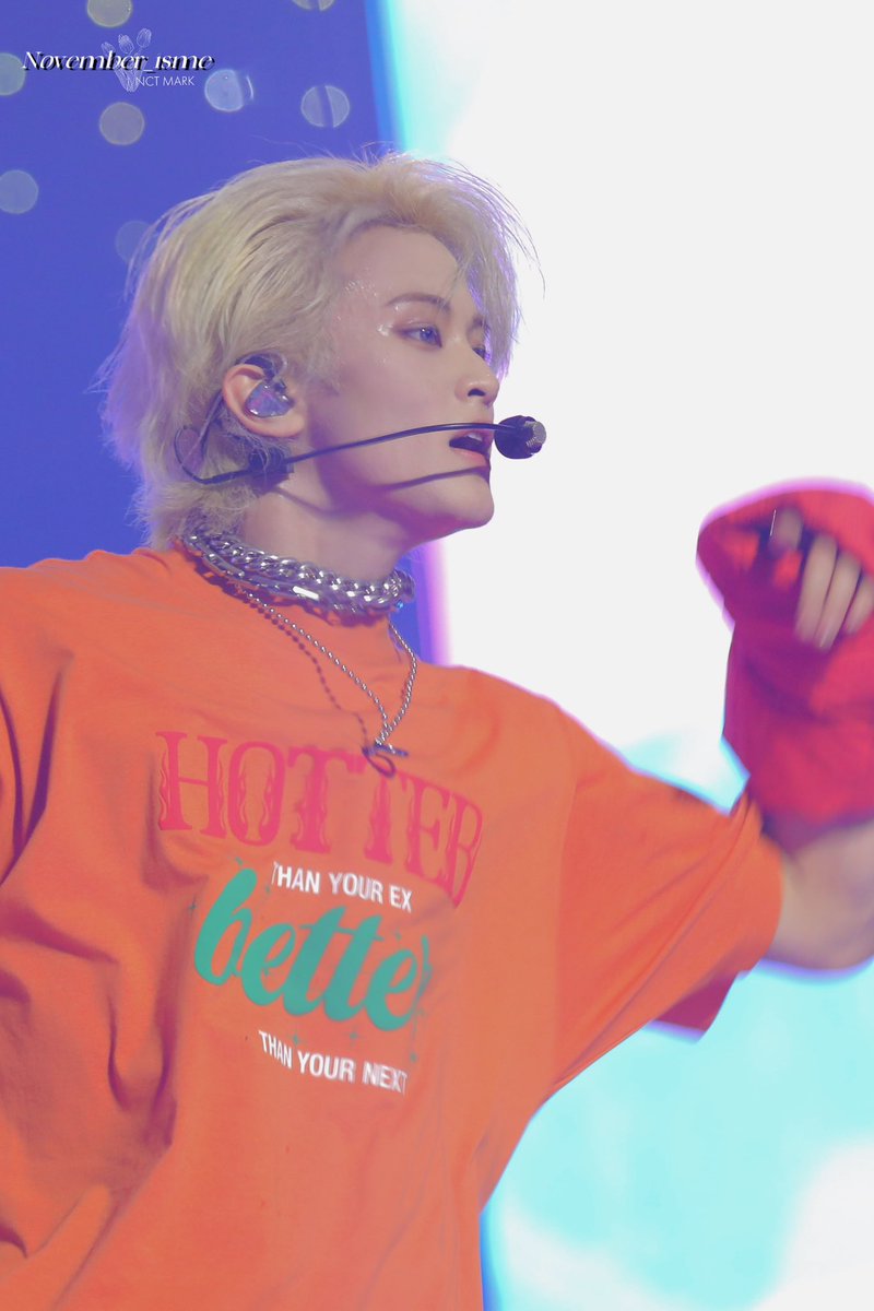 November_isme's tweet photo. 230211 HMA HQ
🧡
#NCT  #MARK #MARKLEE #마크 
#엔시티드림 https://t.co/pzNpw2bBjO
