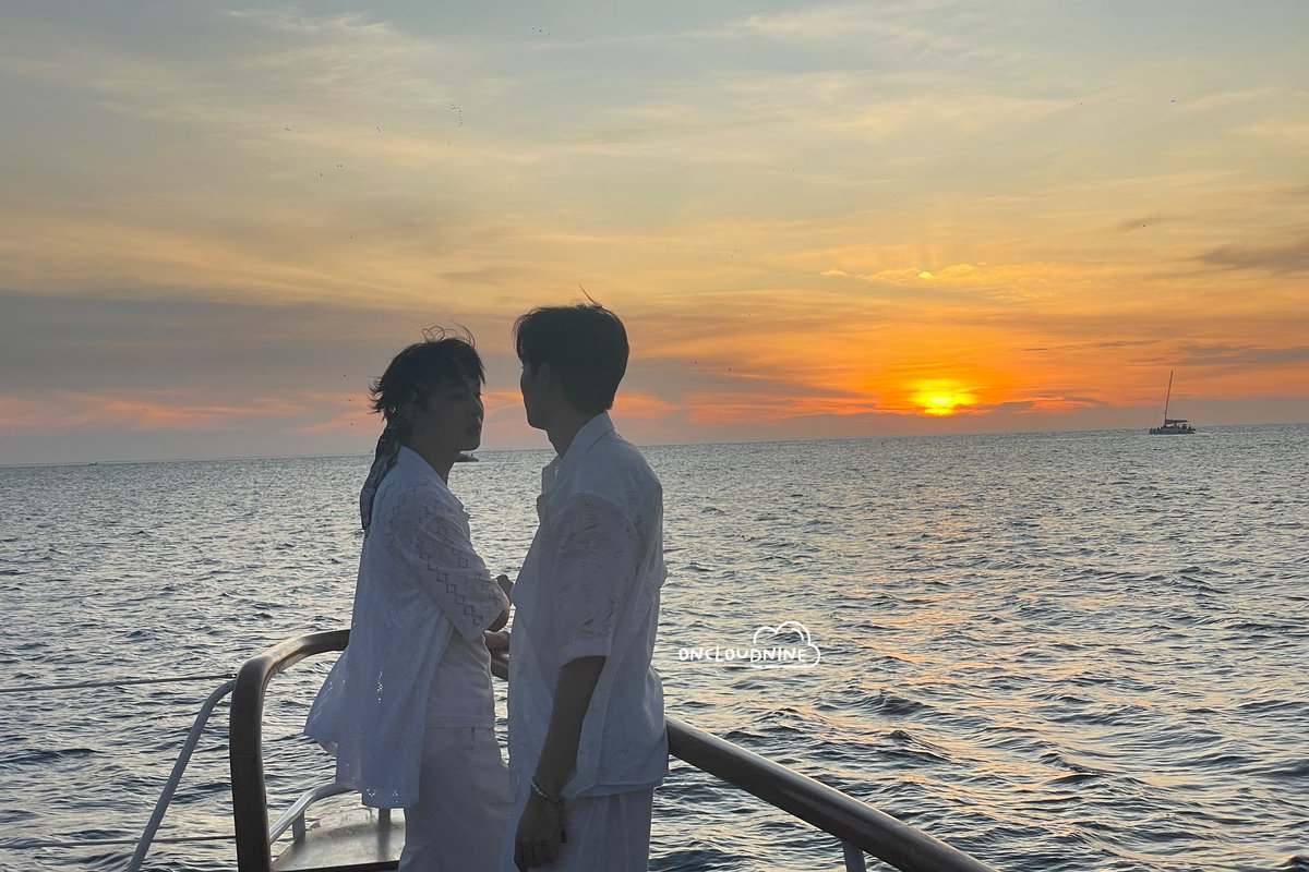 oncloudnine_aa's tweet photo. I told sunset about you❤️

〰️ @CwrNew #NuNew  #TFSSunkissedDatexZeeNuNew #ZeePruk #NuNew #ZeeNuNew https://t.co/dkiy5WvfoL