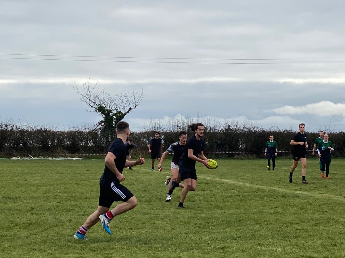 YBarriBlitz's tweet photo. Gêm cyntaf Y Barri Blitz. Diolch am y gêm @WickRygbi! 

First game for the Barry Blitz. Thank you @WickRygbi! https://t.co/rbzbHTpNER