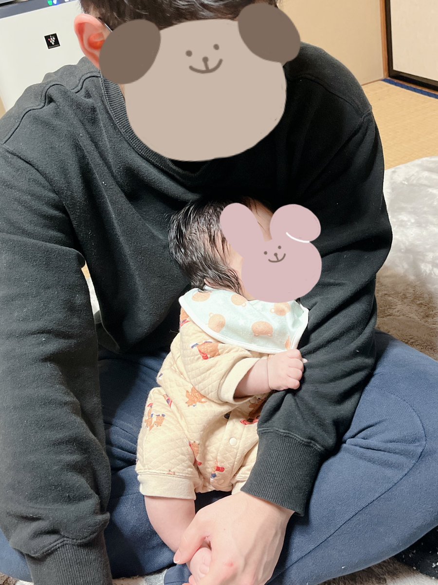 rii_una_pp's tweet photo. そういえば先週、息子くんまだ2ヶ月だけど毛量が凄くて髪の毛切っちゃった❕
ファーストカットをこんなに早くすることになるなんて…🫢✂️
もみあげと襟足だけだけどサッパリしたらイケメン度増した💓(親バカ)

before → after https://t.co/coE1XE7vwE