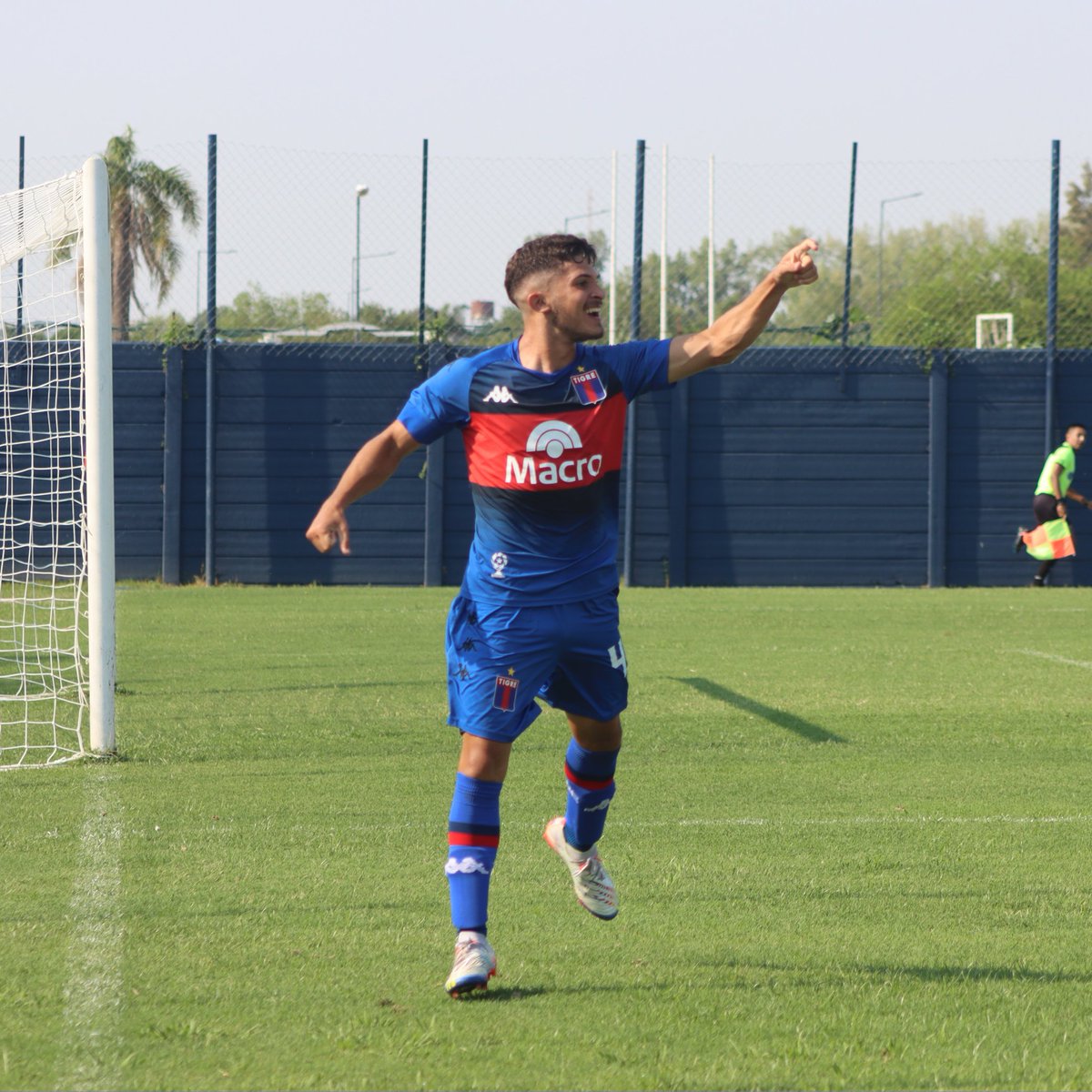 catigreoficial's tweet photo. 31’ ⏱ | TIG 1️⃣-0️⃣ RAC |

¡GOOOOOOOL DEL MATADOR!

⚽️ Moreno 

#TorneoProyección🏆 #VamosLosPibes💙❤️💙 https://t.co/R8BfbnTq17