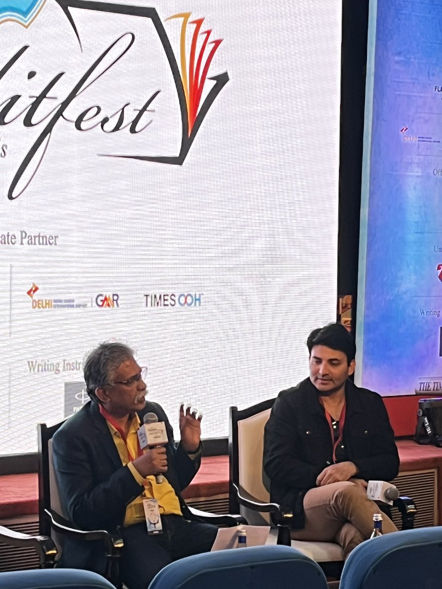 Watch live conversation between <a href="/yasser_aks/">𝒀𝒂𝒔𝒔𝒆𝒓 𝑼𝒔𝒎𝒂𝒏</a> and <a href="/cinemawaleghosh/">Avijit Ghosh</a> at #TimesLitFest as they delve into the life of the enigmatic “Guru Dutt”

bit.ly/TLFDelhiFB.

#TimesofIndia #OneWorldManyWords #Rajnigandha #Rajnigandhapm #TLFDelhi2023 #LiteratureLovers