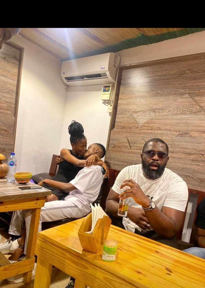 EvelynTabitha1's tweet image. No be @thisissegun be this??? Ninu gbogbo Rogbodiyan Nigeria yi...
Abeg who Oraimo cord☣️