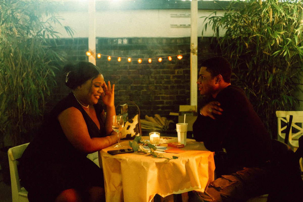 filmabdi's tweet photo. this pic i took at the @ABOEWORLDWIDE speed dating looks straight out of a rom com https://t.co/Epmz3TpMqI